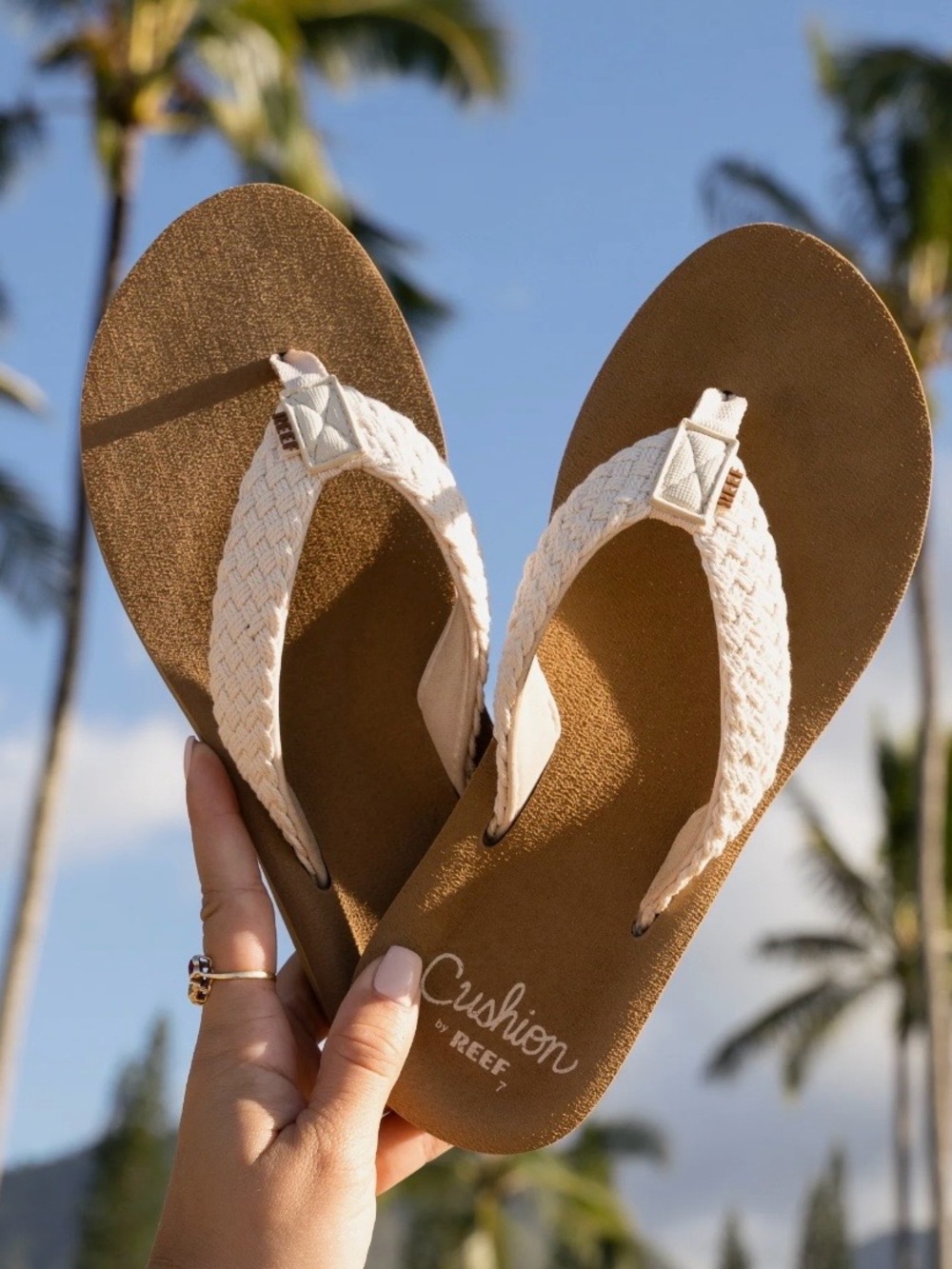 Reef Baja Maria Women’s Tan Footbed Sandals with Cream Braided Straps NWT
